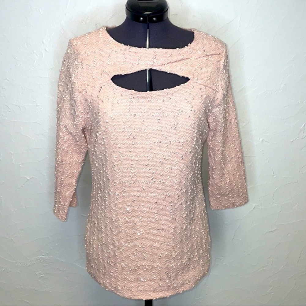 Jennifer Lopez Pink Sweater